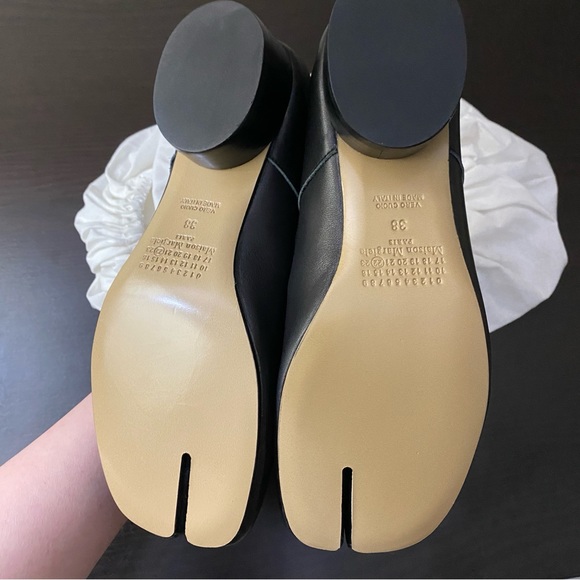 MAISON MARGIELA Tabi Ballerina Flats - Picture 3 of 3